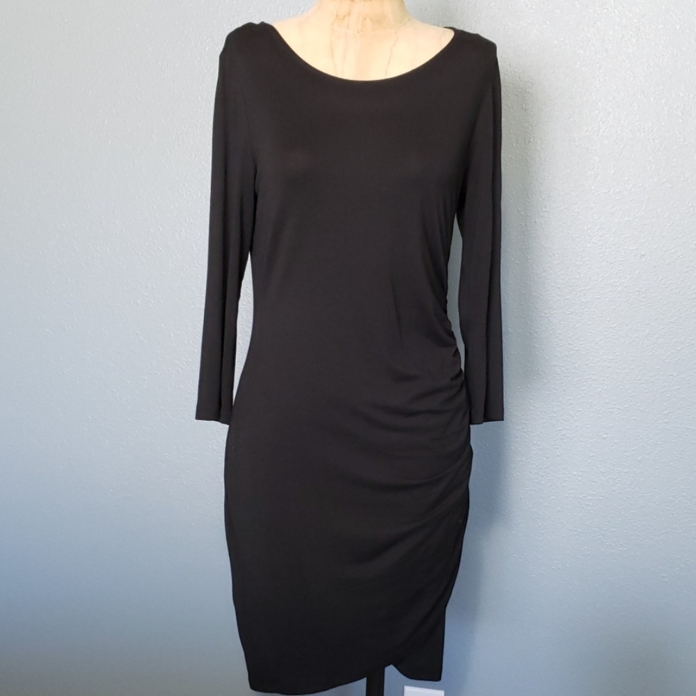 H&M elegant flattering little black dress - Picture 1 of 7